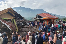 15 Orang Meninggal Akibat Banjir Bandang Aliran Lahar Hujan Gunung Marapi, Berikut Daftar Nama Korban