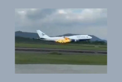 Mesin Pesawat Garuda Pengangkut Jemaah Haji Terbakar, Begini Reaksi Kemenag