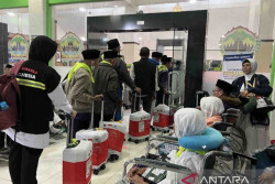Jemaah Calon Haji Tertib, Barang Bawaan Tak Melanggar Ketentuan Penerbangan