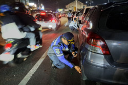 Petugas Gabungan Tindak Puluhan Kendaraan yang Parkir Liar di Kawasan Malioboro, Ditilang hingga Digembosi