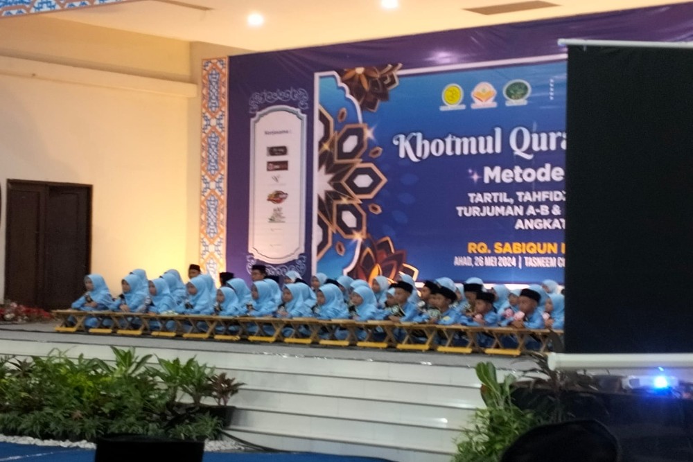 Puluhan Santri Lulus Tahfiz Al Quran dengan Metode Ummi