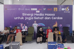 Gandeng Mitra, Harian Jogja Gelar Donor Darah dan Pound Fit Class