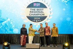 Kinerja Cemerlang, Bank BPD DIY Raih Penghargaan BUMD Terbaik 2024