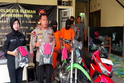 Berawal Jalan-jalan Cari Angin, Dua Pemuda Ini Berlanjut Curi KLX dan Berakhir Ditangkap