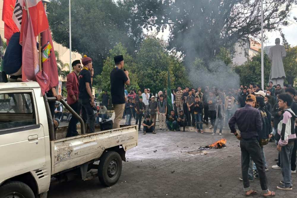 Aksi Unjuk Rasa Menolak Tapera di DPRD DIY Ricuh, Ini Penyebabnya