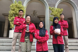 Mahasiswa UGM Rancang Aplikasi GO-Farm Sediakan Daging Ayam Bebas Kontaminasi