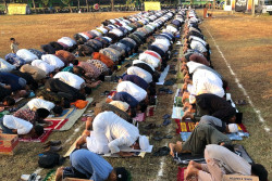 Ribuan Umat Muslim Bali Rayakan Iduladha Minggu, Lokasi Salat Id Capai 300 Titik di Jembrana