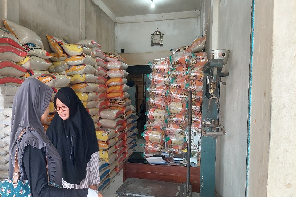 Mendag Zulhas Pastikan Harga Bahan Pokok Stabil Jelang Iduladha