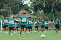 Pimpin Latihan Perdana PSS Sleman, Anshari Lubis Siap Kerja Sama dengan Pelatih Baru