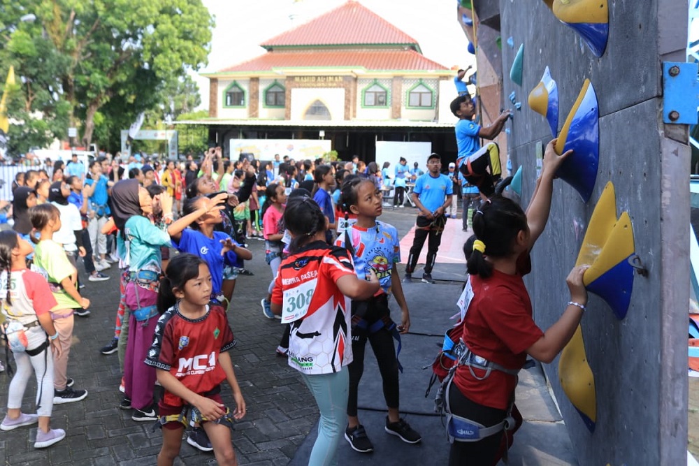 400 Atlet Ikuti Festival Panjat Tebing Anak Nusantara di Sleman