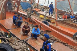 Lagi, Polisi Tangkap 2 Kapal Ikan Vietnam di Laut Natuna