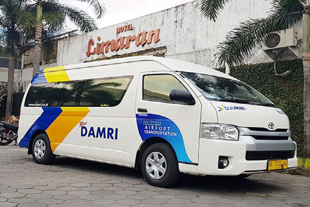 Jadwal Bus Damri Jogja ke Bandara YIA, Borobudur, Prambanan, Malioboro, Parangtritis dan Pantai Baron
