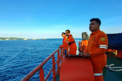 Pencarian 7 ABK yang Tenggelam di Perairan Karimunjawa Dilanjutkan