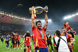 Selamat! Rodri Pemain Terbaik Euro 2024