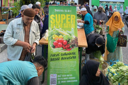 Memakmurkan Masjid dengan Bersedekah Sayuran, Jemaah Sehat dan Petani Sejahtera