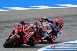 Pembalap Ducati Francesco Bagnaia Alami Kecelakaan di Sprint MotoGP Sirkuit Silverston