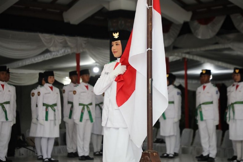 Menjelang Upacara HUT RI 2024 , Bupati Sleman Mengukuhkan 75 Anggota Paskibraka