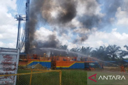 Anjungan Pengeboran Minyak Milik Pertamina Terbakar, Sejumlah Pekerja Terjebak dalam Kobaran Api