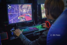 Bunda, Begini Cara Mencegah Anak Kecanduan Bermain Video Game