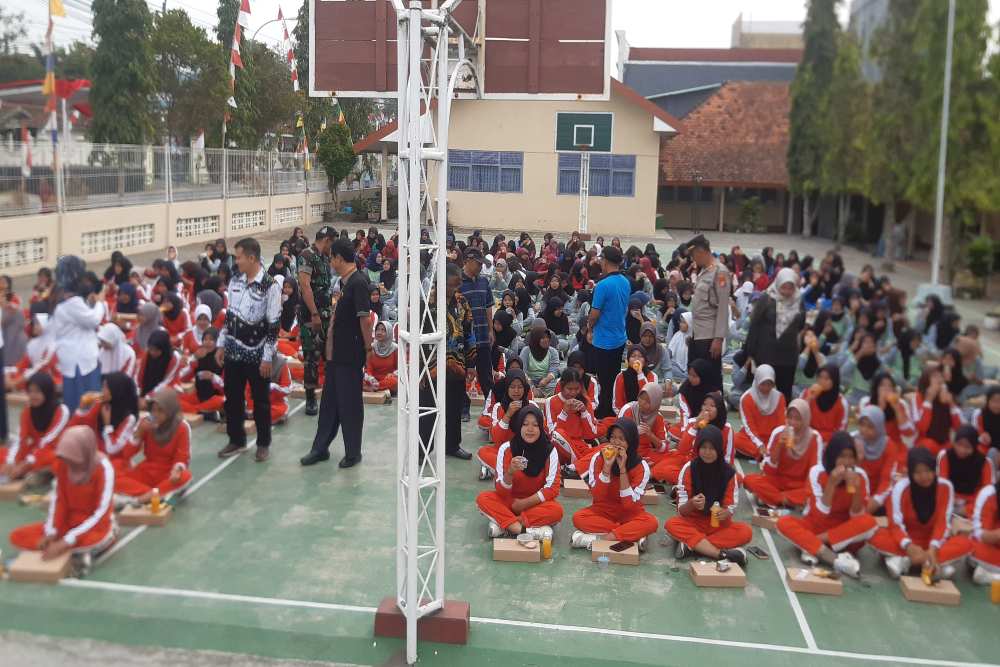 Aksi Bergizi Sasar Murid SMPN 1 Nanggulan