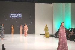 Melihat Kreasi dan Filosofi Peserta Jogja Fashion Week 2024 Hari Kedua, Usung Tema Muslim Wear