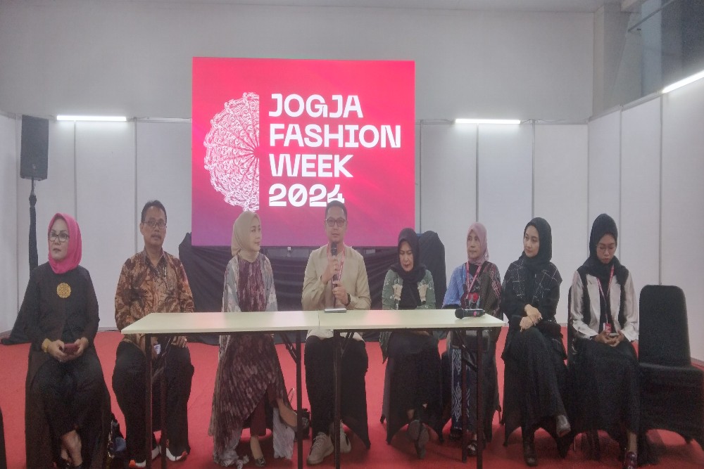 Jogja Fashion Week 2024, Ajang Bagi Fesyen Desainer Menampilkan Kreasi Unik