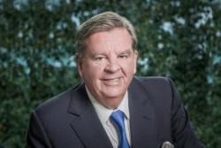 Johann Rupert Jadi Orang Terkaya di Afrika, Berikut Profilnya