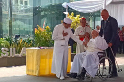 Paus Fransiskus Berkati Terowongan Silaturahmi Hubungkan Masjid Istiqlal dan Gereja Katedral