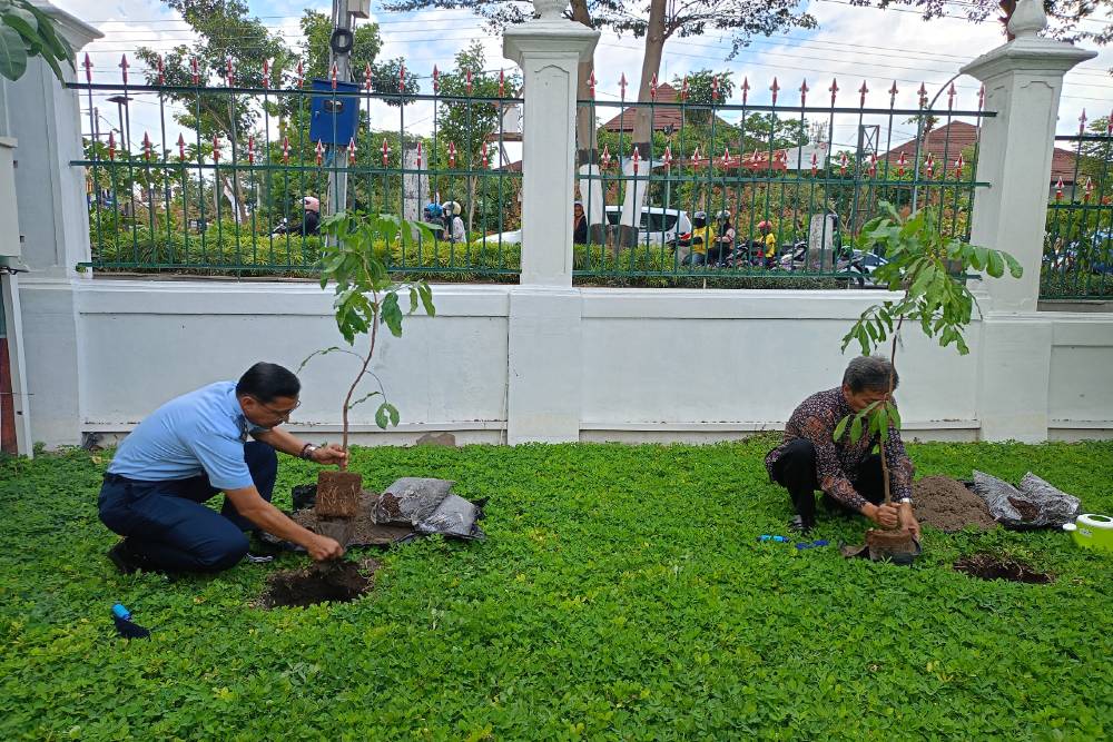 Seribu Pohon Kelengkeng Ditanam di Kota Jogja dalam Rangka Semarak Dirgantara