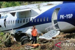 Kecelakaan Pesawat: Trigana Air Tergelincir 1,2 Kilometer dari Landasan Pacu, Sejumlah Orang Terluka