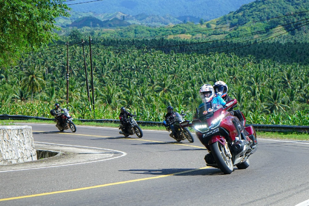 Honda Big BOS Sulawesi Journey 2 Hadirkan Kegembiraan Berkendara dan Penjelajahan Menantang