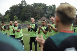 Hadapi Bali United, PSS Sleman Memperkuat Latihan Umpan Silang