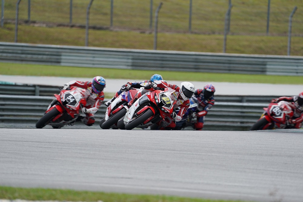 Kencangnya CBR series Antarkan Pebalap Astra Honda Raih Podium ARRC Sepang