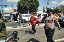 Terobos Pintu Pelintasan Kereta Api di Jogja, Satu Pengendara Kena Tilang