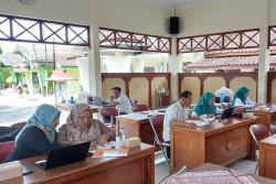 Dinkop UKM Kulonprogo Lakukan Penilaian Kesehatan 7 Koperasi