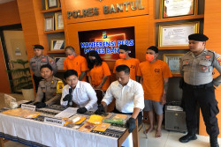 Empat Orang Pemakai dan Pengedar Narkoba Ditangkap di Indekos Bantul