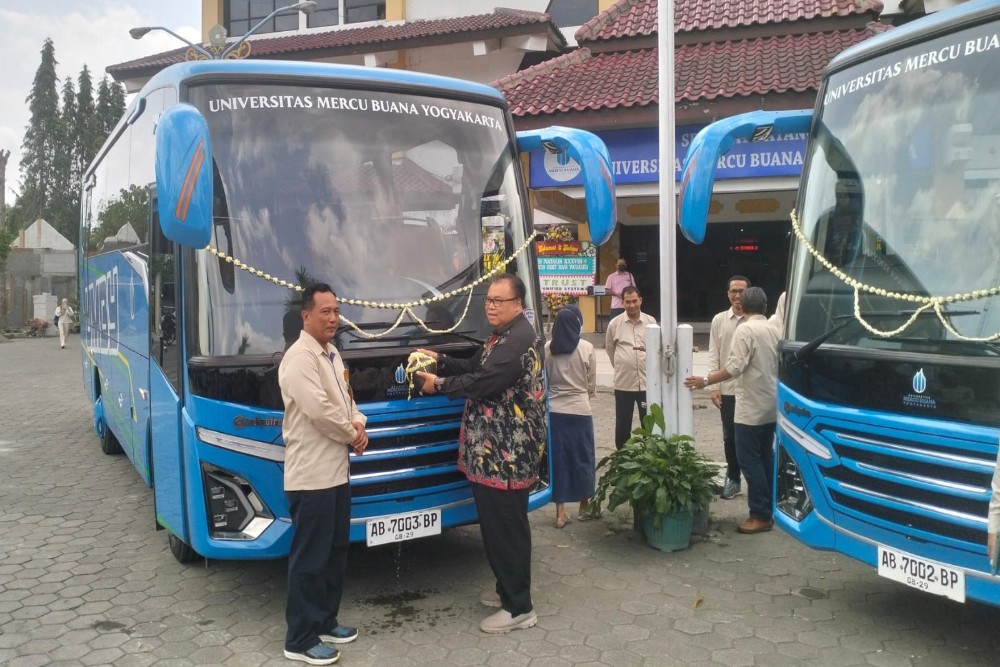 Kampus Ini Sediakan Bus Gratis untuk Kegiatan Mahasiswa