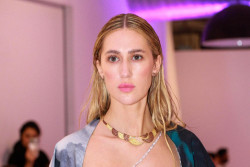 Terinspirasi Kekayaan Alam Nusantara, NusaSwarna Mencuri Perhatian di New York Fashion Week Spring/Summer 2025