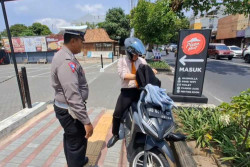 Gelar Operasi Zebra Progo, Puluhan Pengendara di Jalan Kusumanegara Jogja Kena Tilang