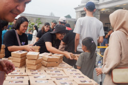 Sleman City Hall Bagi  1000 Porsi Nasi Goreng Gratis untuk Pengunjung