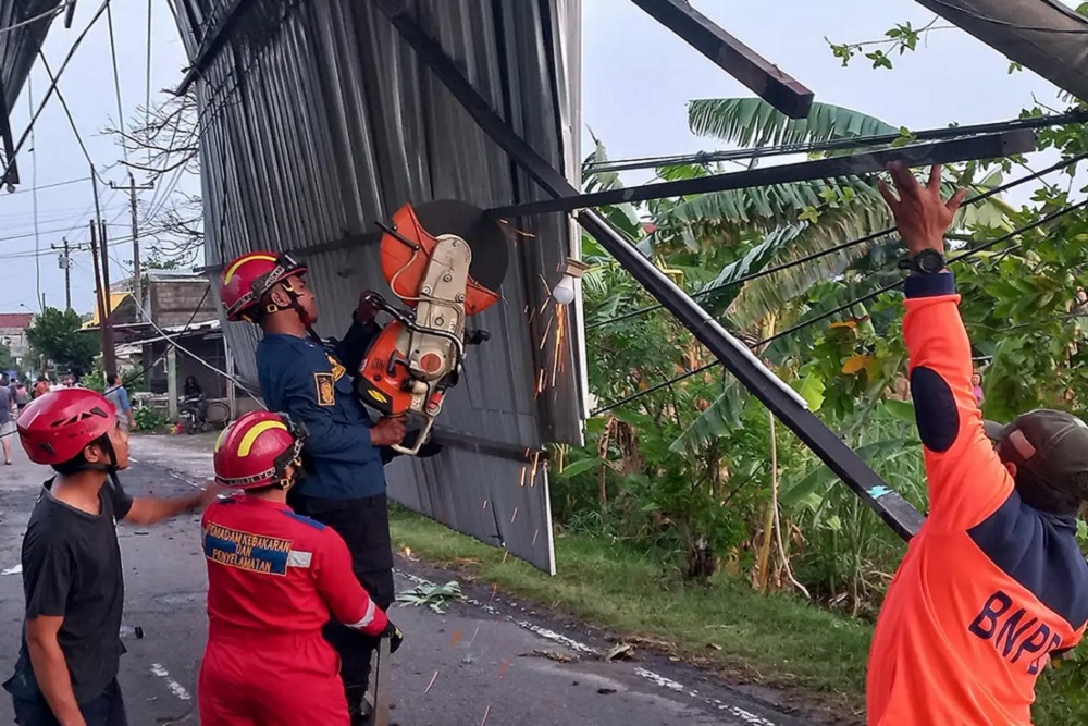 Hujan Deras dan Angin Kencang Melanda 12 Desa di Klaten