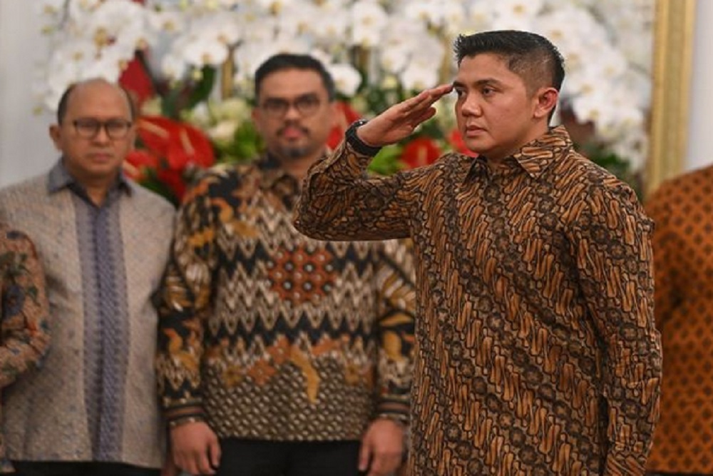 Menjabat Sekretaris Kabinet, Mayor Teddy Tidak Perlu Pensiun dari TNI