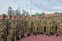 Hari Kedua Kegiatan di Akmil Magelang, Kabinet Merah Putih Mengikuti Senam Bersama Pakai Baju Komcad