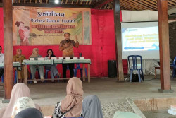 BEDAH BUKU: Warga Harus Mengenali Gejala Stunting sejak Remaja