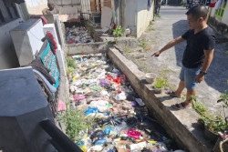 Warga Plumbon Banguntapan Keluhkan Tumpukan Sampah di Wilayahnya