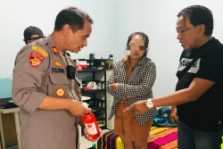 Buka Usaha Indekos sambil Jualan Miras, Ibu Muda di Sleman Digerebek Polisi