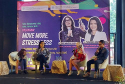 Departemen Kedokteran Keluarga dan Komunitas Menggelar Talkshow Move More, Stress Less