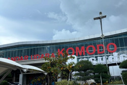 Bandara Komodo Ditutup Lagi Hari Ini  Akibat Abu Vulkanik dari Gunung Lewotobi.