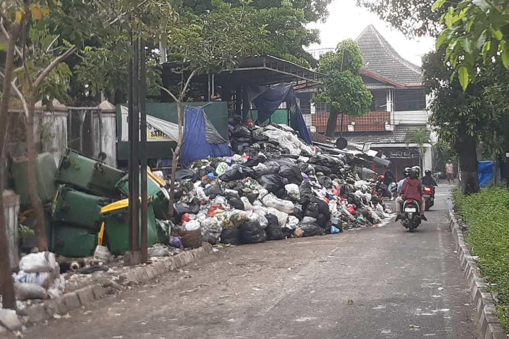 Rawan Sampah Liar, Dua Depo di Jogja Ini Dijaga Petugas Linmas