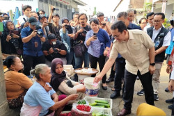 Mendag Budi Santoso Jamin Ketersediaan Bahan Pokok Aman Jelang Natal dan Tahun Baru